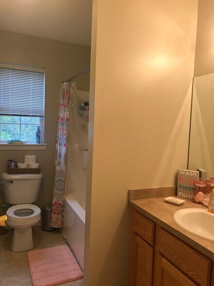 Building Photo - 2149 Knotty Pine Trail