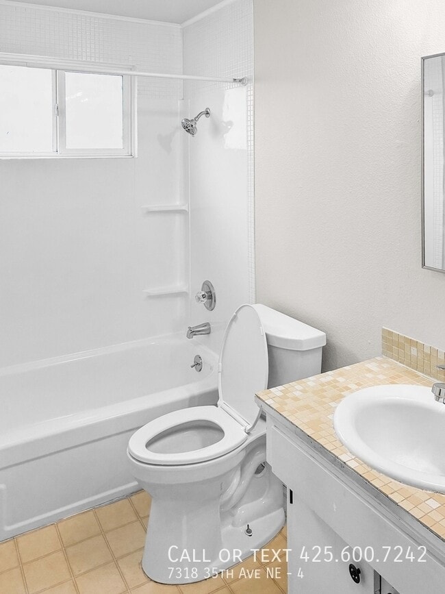 Building Photo - 7318 35th Ave NE