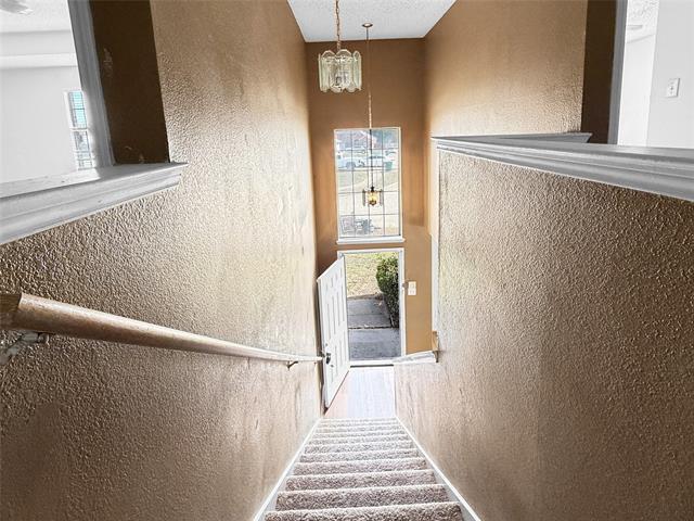 Building Photo - 204 Patton Dr