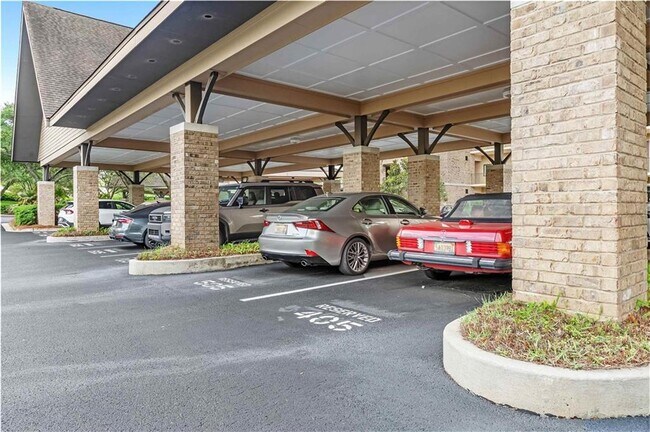 Building Photo - 18269 Colony Dr Dr