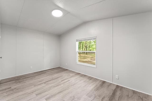 Building Photo - 367 Box Rd