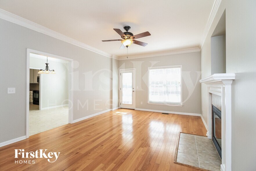 Building Photo - 5320 Graycliff Ln