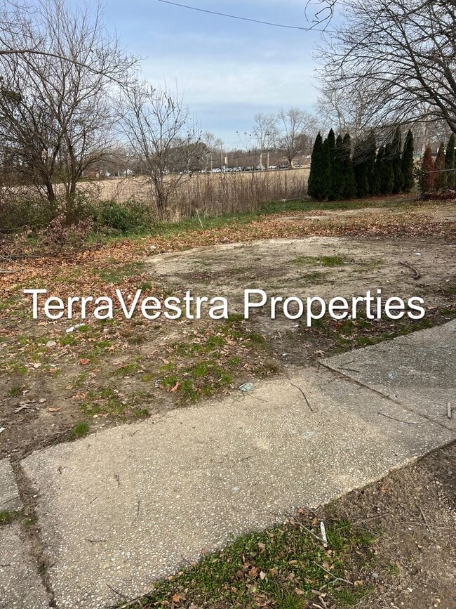 Building Photo - 3 Bed Single Family in Upper Deerfield!