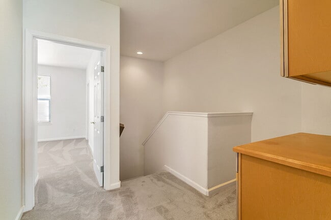 Building Photo - 2743 Corde Terra Cir