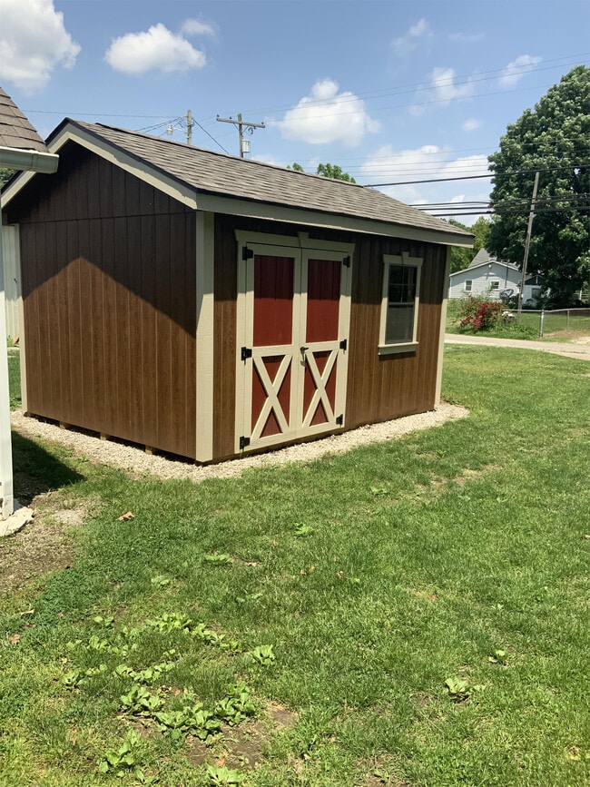 Building Photo - 344 Watt St