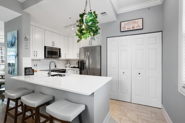 Building Photo - 106 Moorings Dr