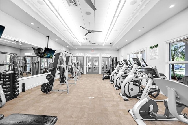 Building Photo - 964 Banyan Dr