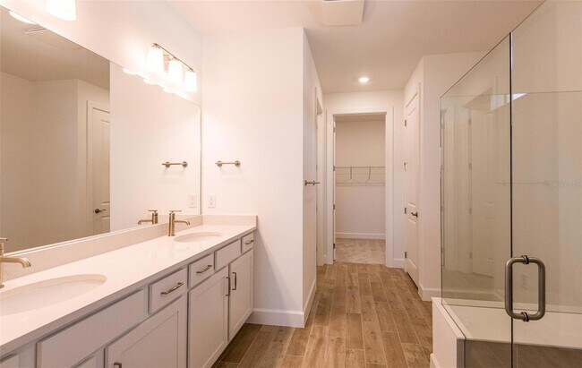 Building Photo - 6957 Honeybell Dr