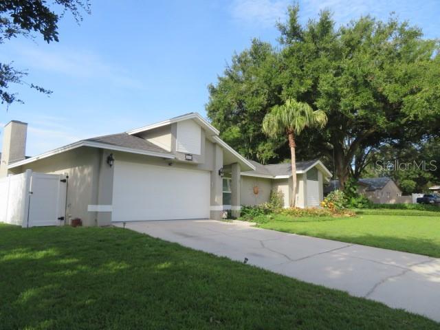 Building Photo - 839 Rosemere Cir