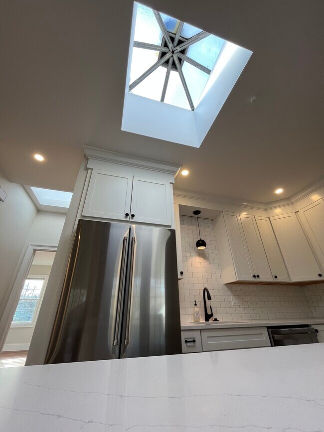 Building Photo - 153 Atlantic Ave