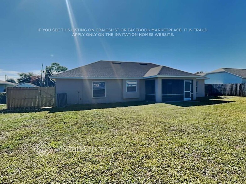 Building Photo - 4370 Camberly St