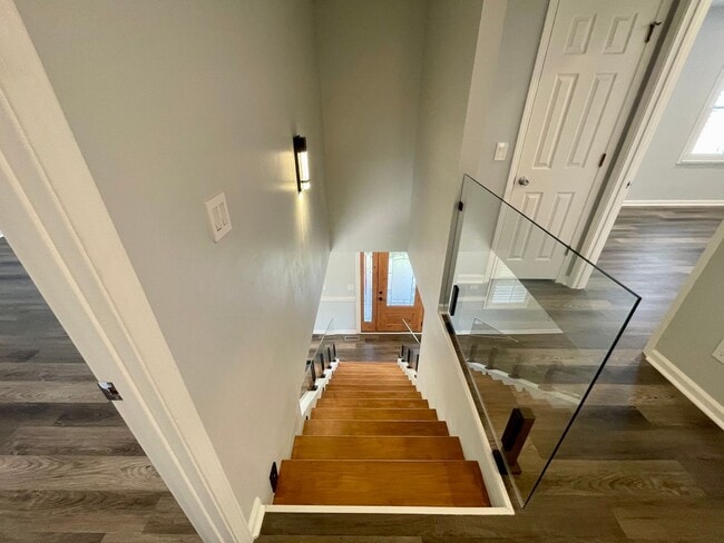 Building Photo - Gorgeous One of a Kind Home! - Available Now!