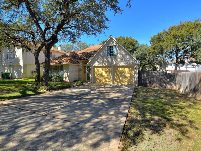 Building Photo - Cozy Home by THE DOMAIN