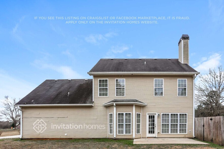 Building Photo - 225 Hedgewood Dr