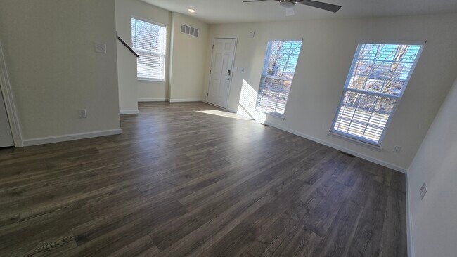 Building Photo - 330 Fall Harvest Parkway