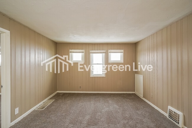 Building Photo - 5060 N 26th St