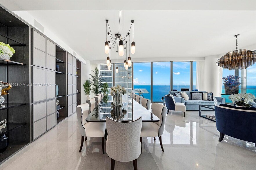 Building Photo - 17901 Collins Ave