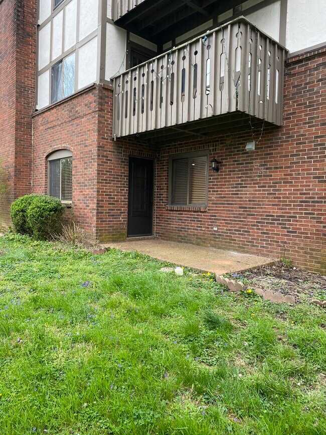 Building Photo - 5324 Edmondson Pike