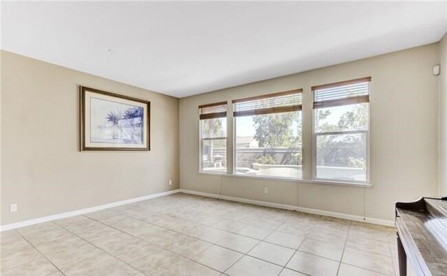 Building Photo - DREAMY 5 Bed/3 Bath OASIS - Discovery Bay