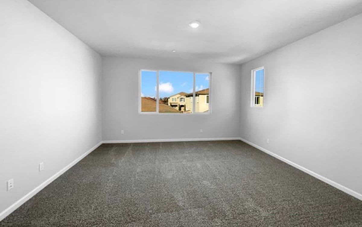 Building Photo - 8416 Tapies Way