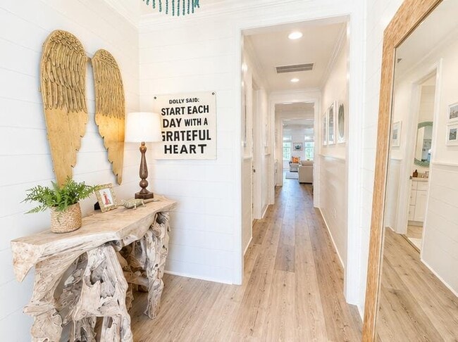 Building Photo - 71 Cambium Ct