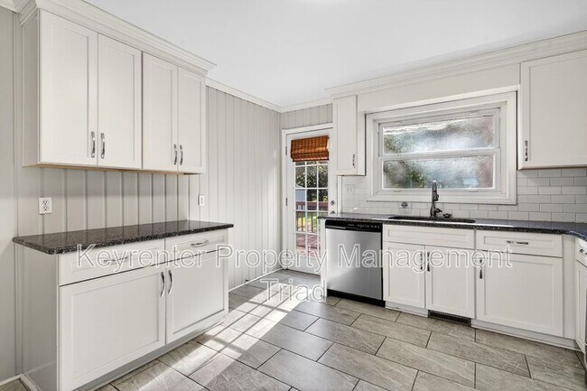 Building Photo - 2580 Bethel Church Rd