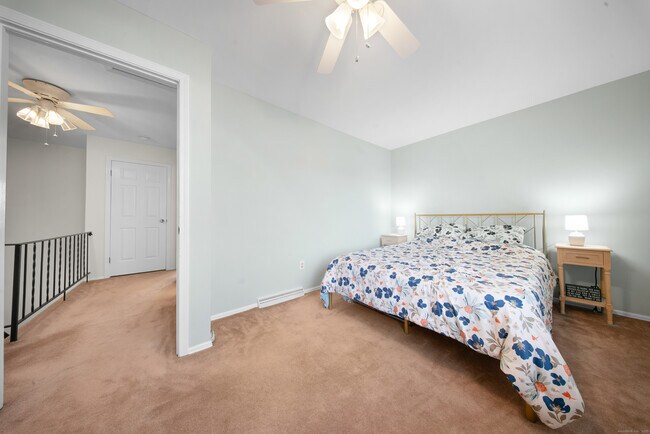 Building Photo - 83 Carriage Dr