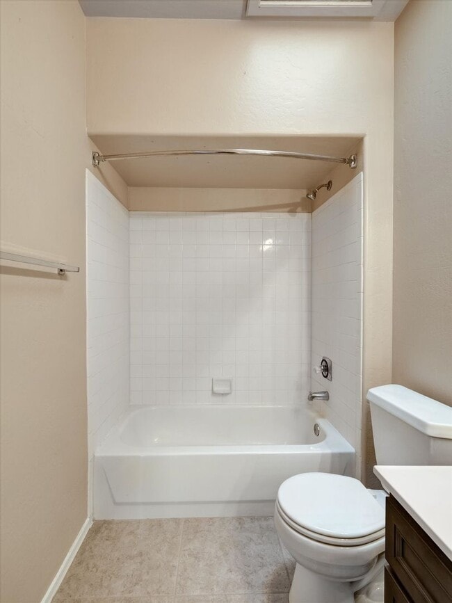 Building Photo - 3 bd 2 bth 2120 sq ft in stonehaven in scottdale