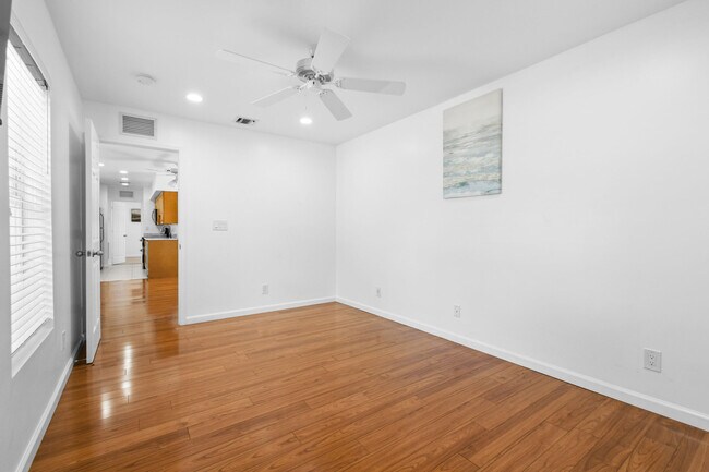 Building Photo - 3450 S Olive Ave