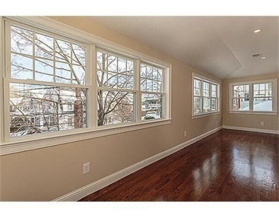 Building Photo - 53 Carver Rd