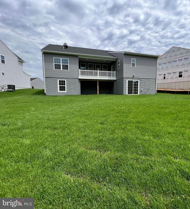 Building Photo - 5020 Birch Leaf Cir