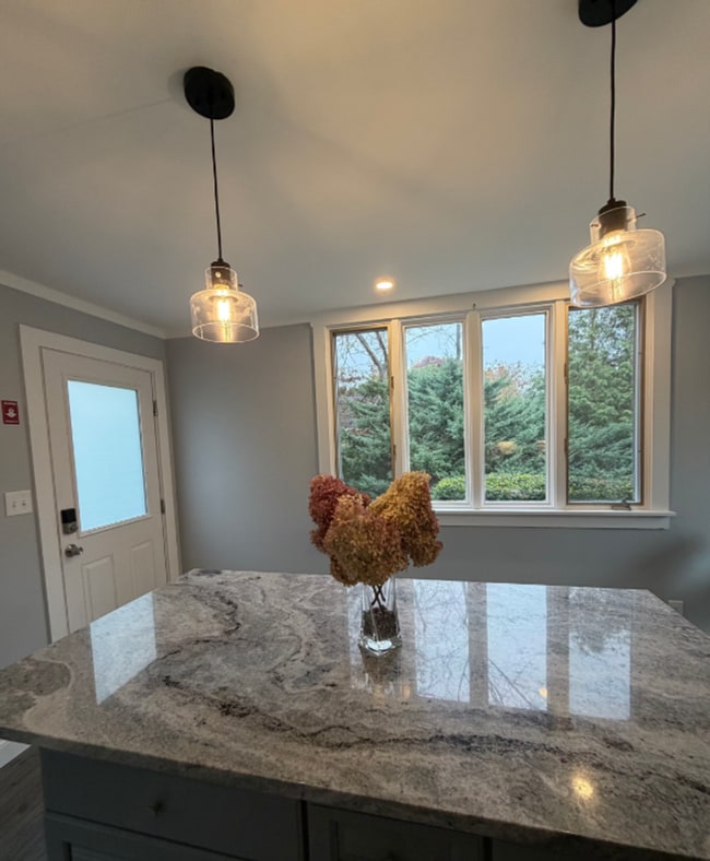 Building Photo - 148 Russells Mills Rd