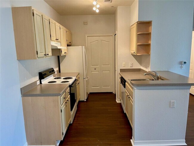 Building Photo - 2627 Maitland Crossing Way