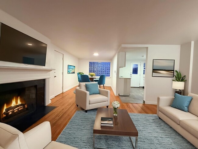 Building Photo - 672 Sheridan Ave