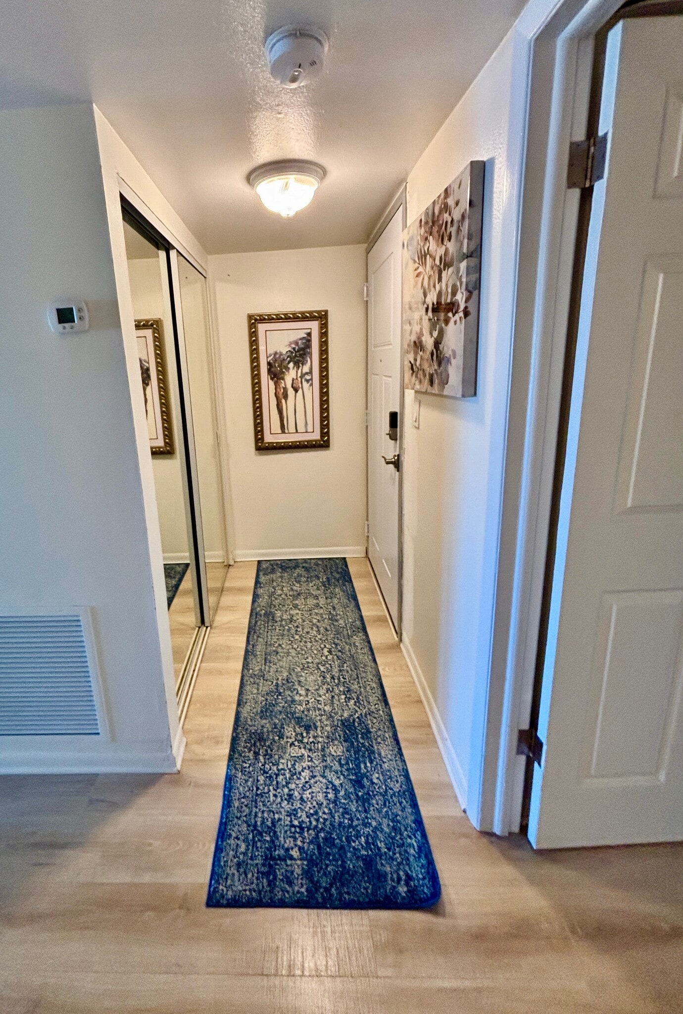 Building Photo - 511 Plaza Seville Ct