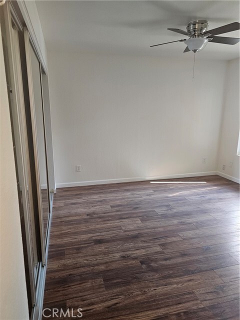 Building Photo - 6556 College Grove Dr