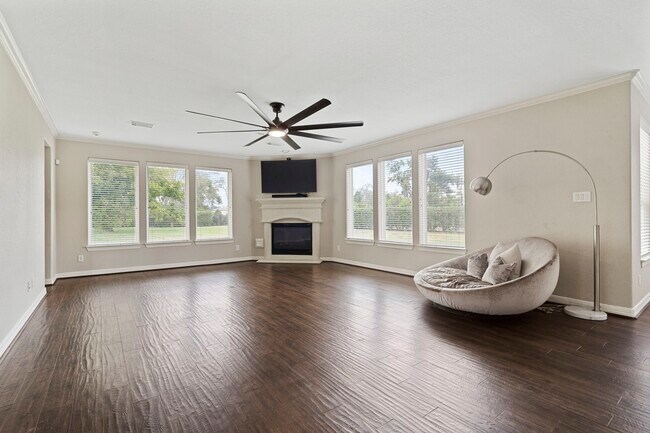 Building Photo - 4502 Creek Point Ln