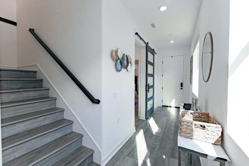 Building Photo - 10405 Galen Wy