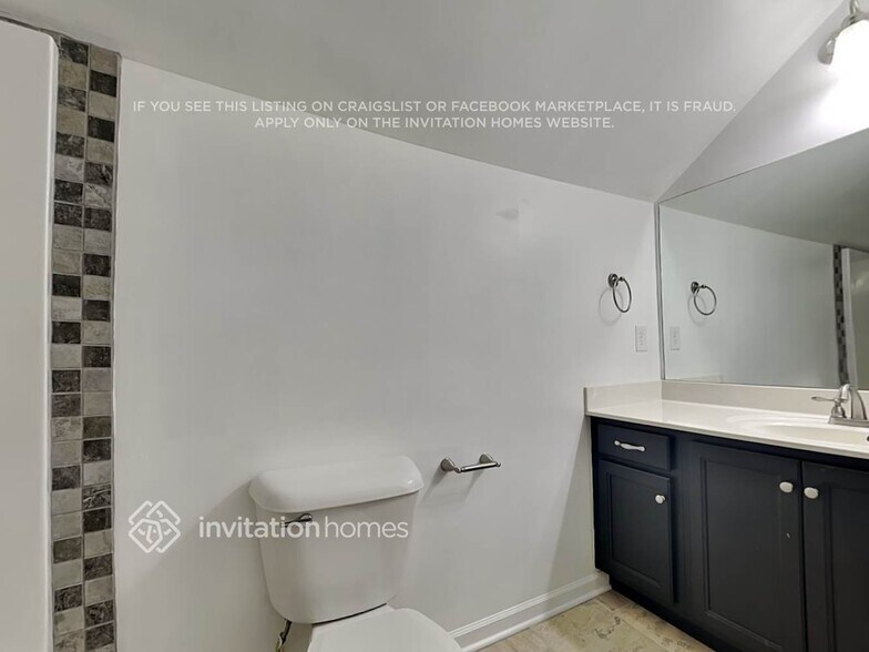 Building Photo - 4810 Beryl Dr