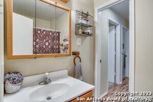 Building Photo - 8719 Shaenwest