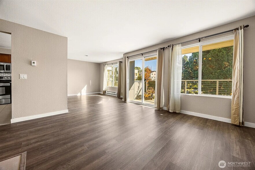 Building Photo - 1311 12th Ave S