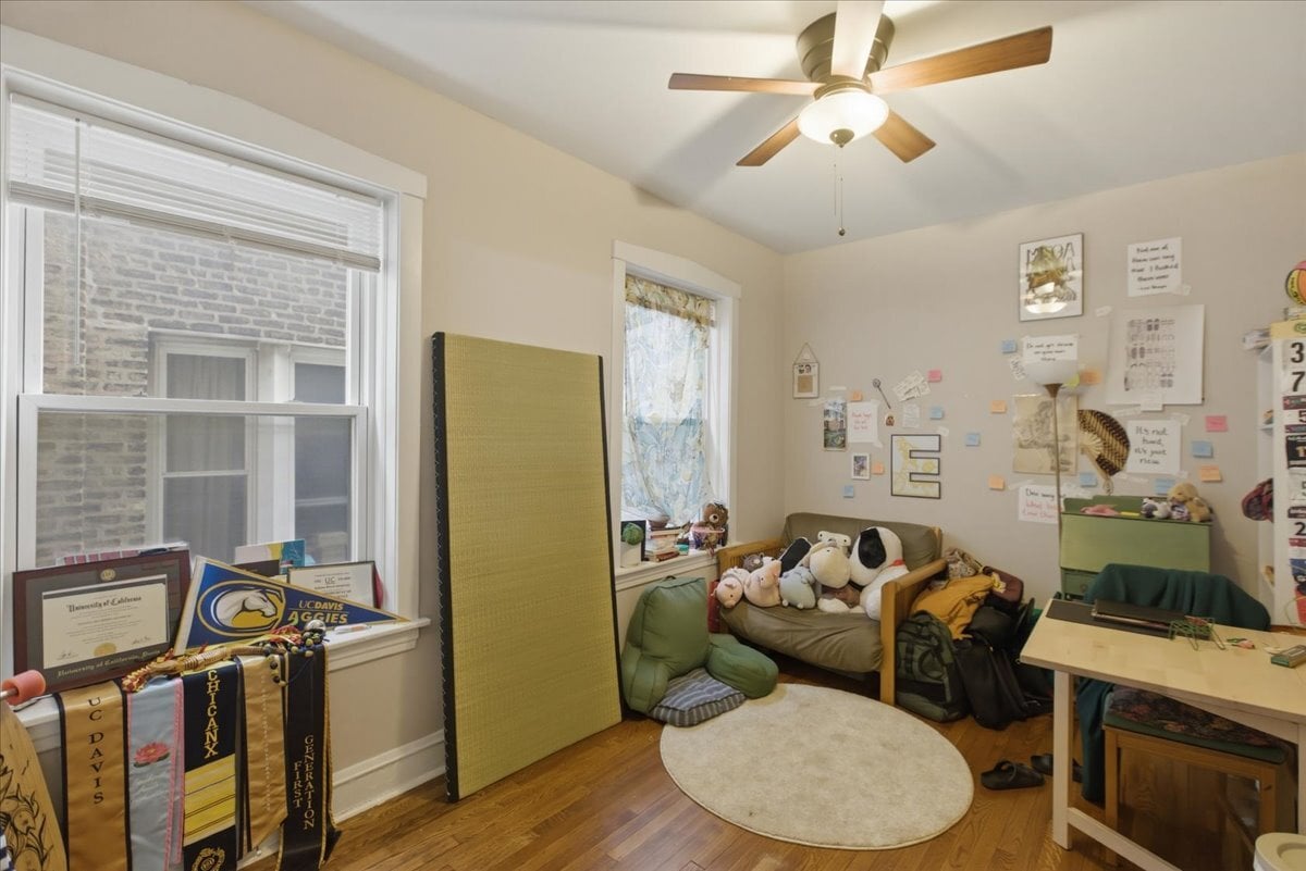 Building Photo - 1038 N Kedzie Ave