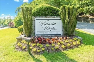 Building Photo - 4301 Santa Fe Pkwy