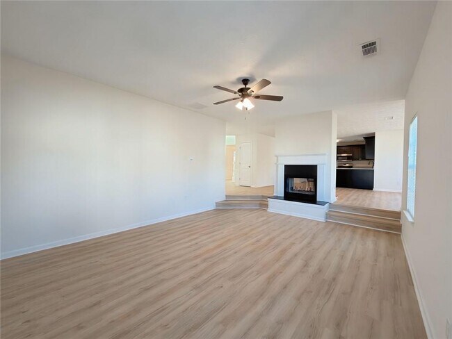 Building Photo - 2770 Austin Ridge Dr NE