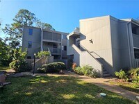 Building Photo - 137 Woodland Pl