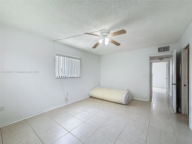 Building Photo - 8420 SW 133rd Avenue Rd