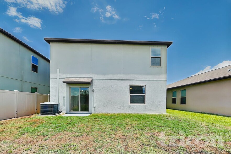 Building Photo - 4906 White Chicory Dr