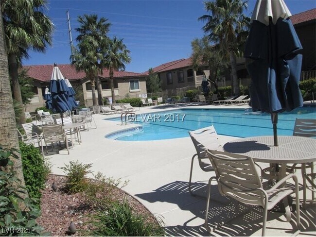 Building Photo - 3411 Cactus Mountain St