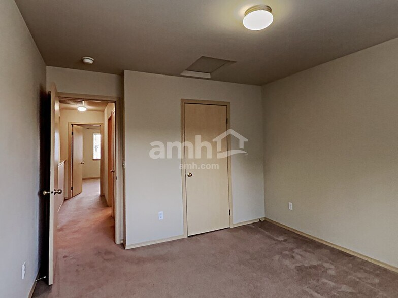 Building Photo - 20507 193rd Avenue Ct E
