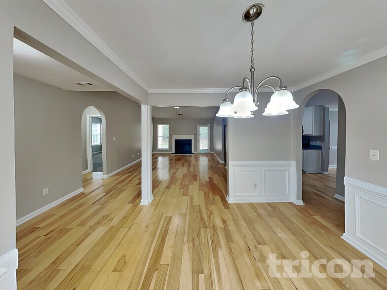 Building Photo - 708 Percevil Point